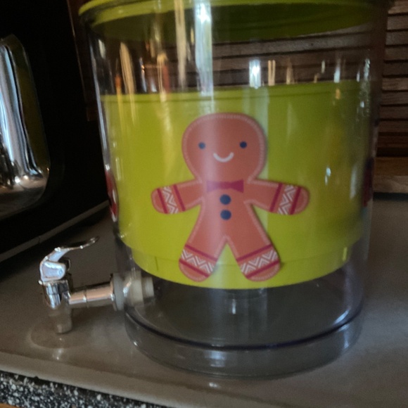 Holiday beverage dispenser - Picture 2 of 7